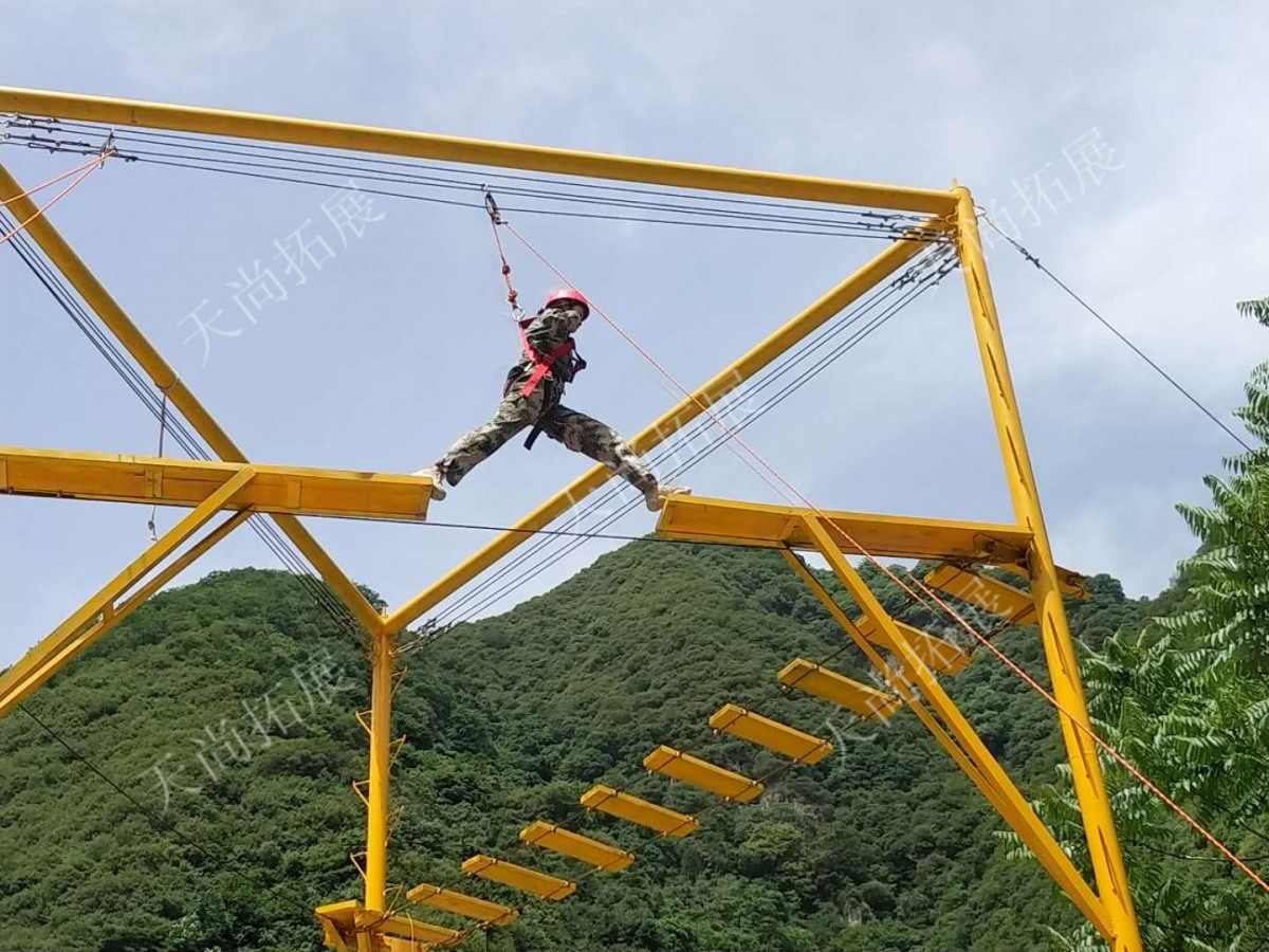 西安团建活动--高空断桥